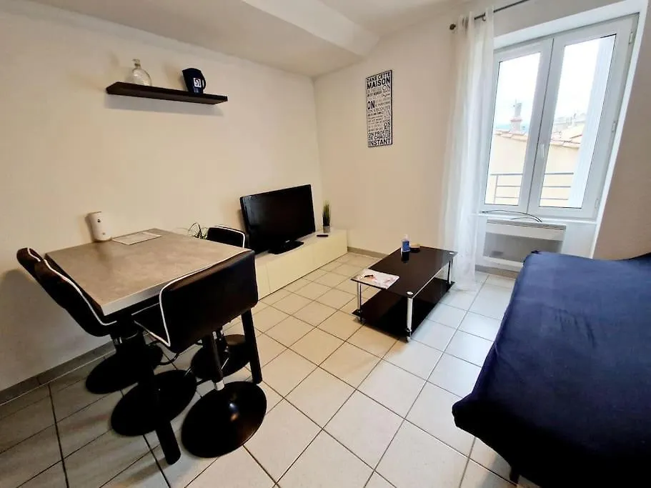 Agreable Appartement T2 Centre Ville Valence  Apartment